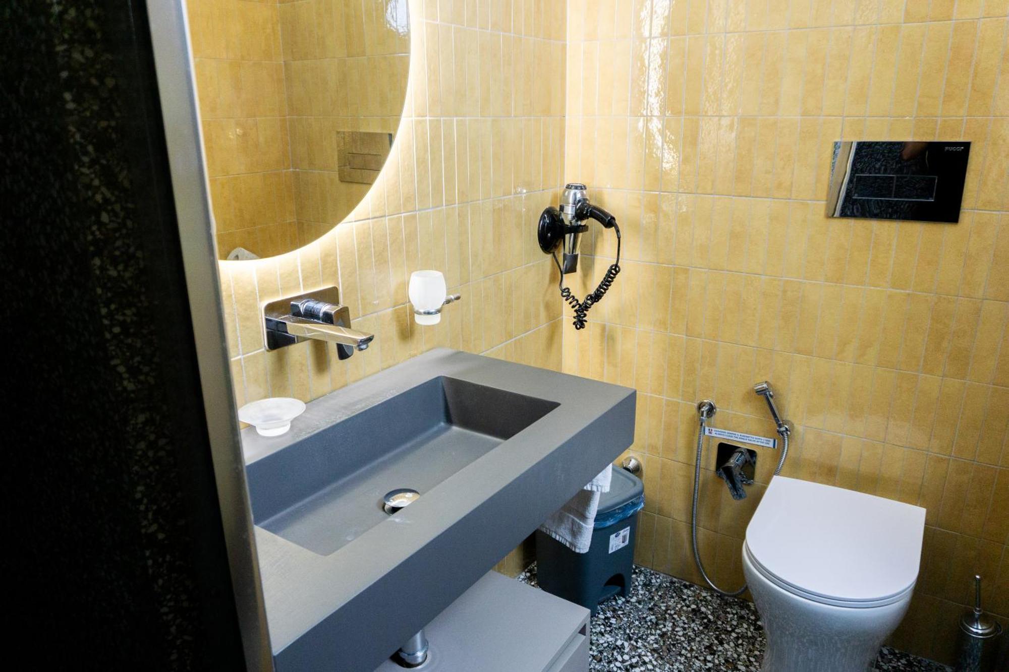 Occhi Di Napoli Experiential Relais Hotel Exterior foto